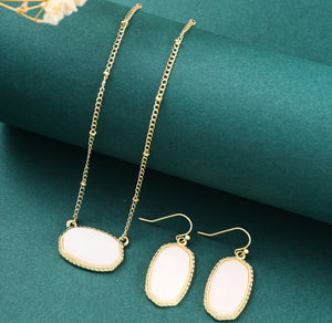 Snow Necklace & Earrings