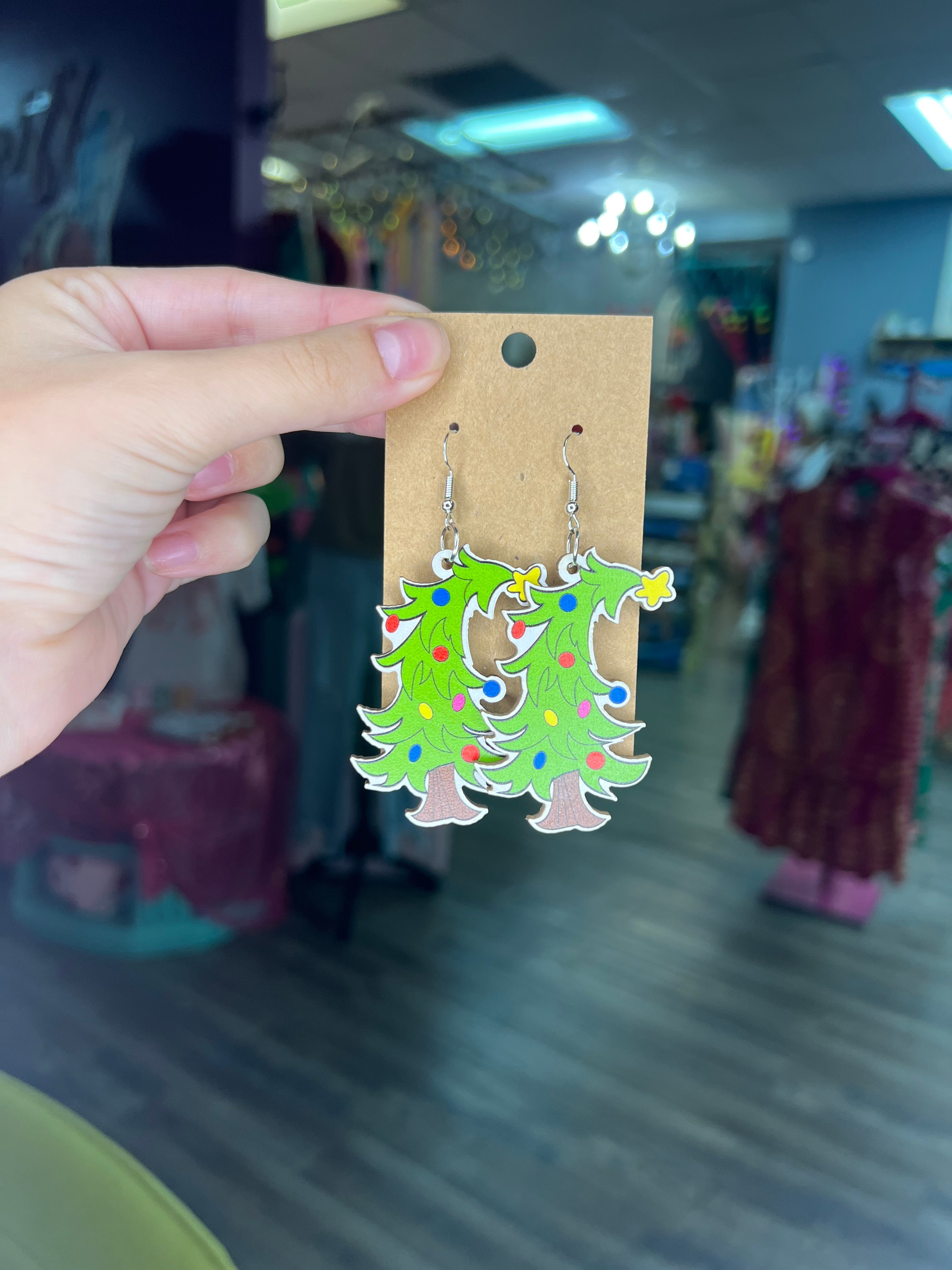 Grinch Tree earrings